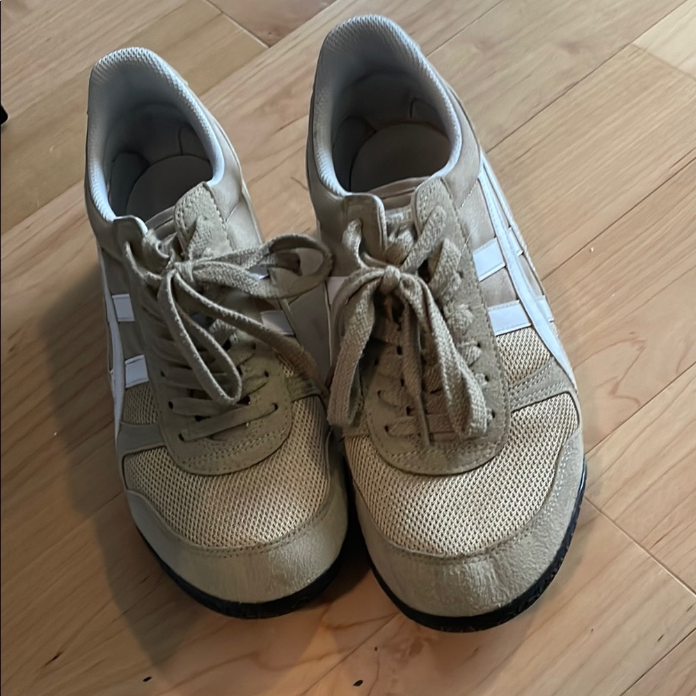 Onitsuka Tiger Sneakers